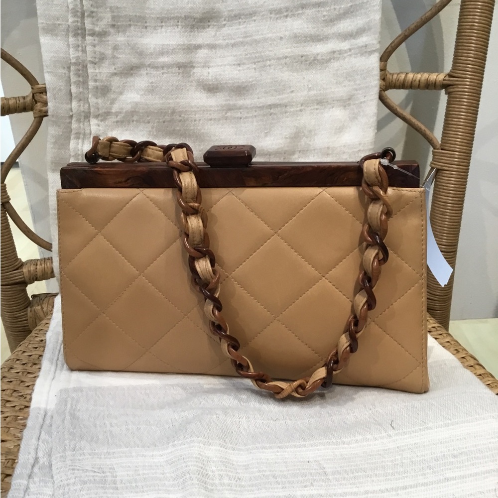 Vintage Quilted Tan Leather Shoulder Bag with Braided Chain Strap